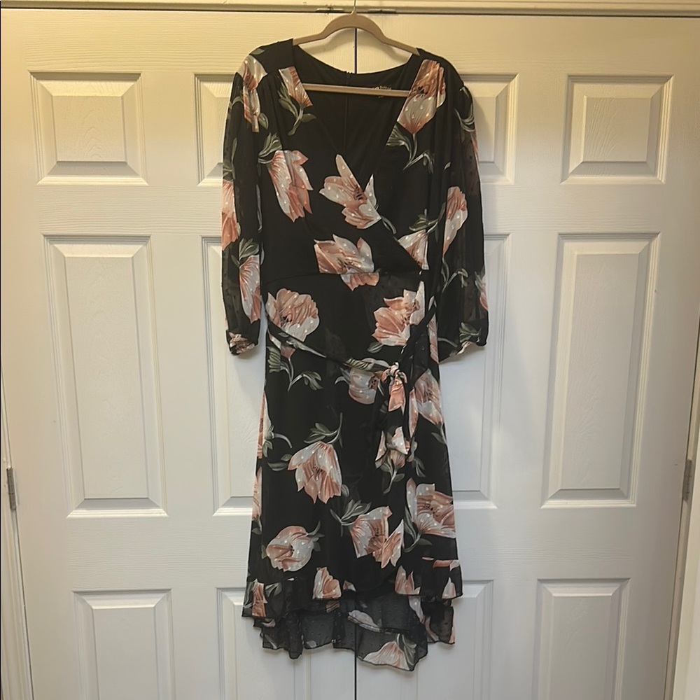 Floral Wrap Dress in Black and Pink 3X
